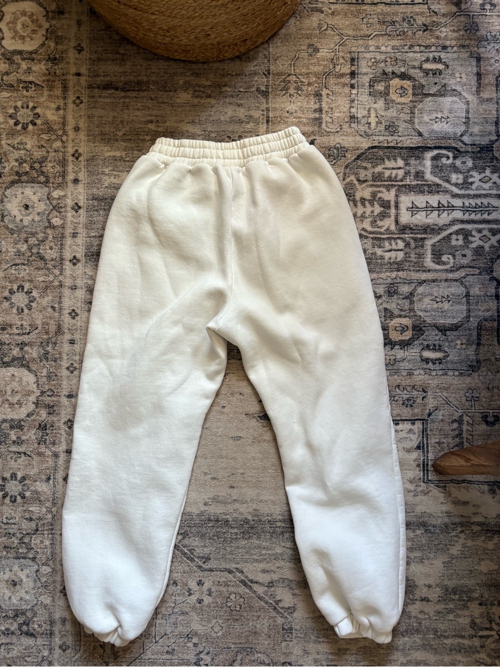 Comfrt cloud sweatspants size S in show white - Picture 9 of 10